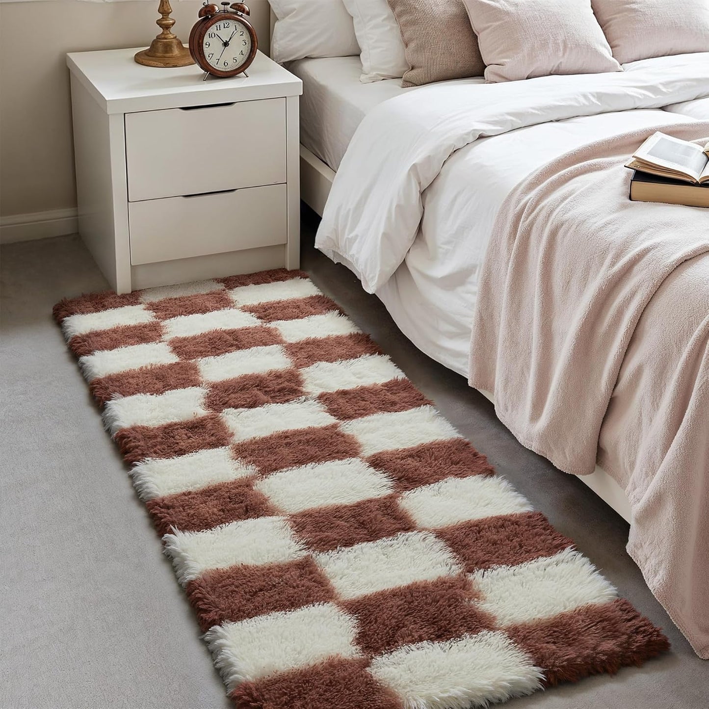 Checkered Rug 8x10 for Living Room, Black and White Modern Shag Rug Washable Non-Slip Large Area Rug Super Soft Indoor Fuzzy Carpet Fluffy Rugs for Bedroom Home Aesthetic Decor