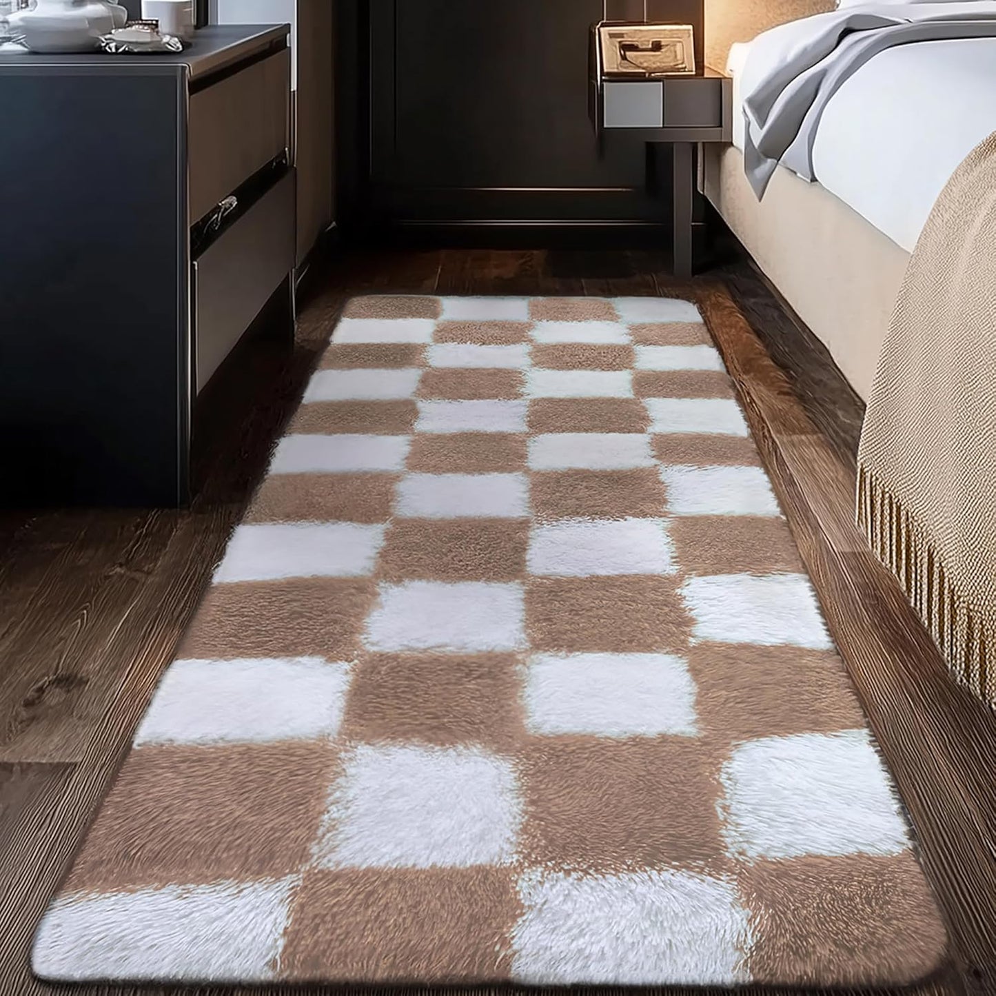 Checkered Rug 8x10 for Living Room, Black and White Modern Shag Rug Washable Non-Slip Large Area Rug Super Soft Indoor Fuzzy Carpet Fluffy Rugs for Bedroom Home Aesthetic Decor