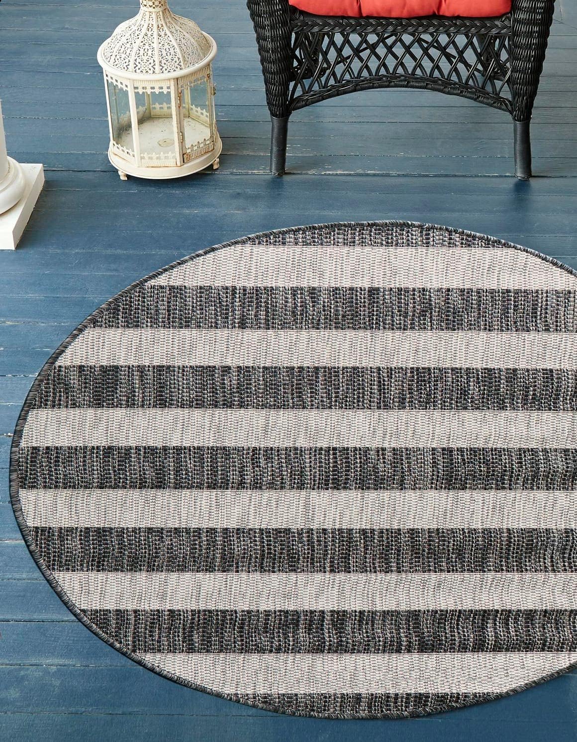 Unique Loom Outdoor Striped Collection Area Rug - Distressed Stripe (9' x 12' Rectangle, Green/ Gray)