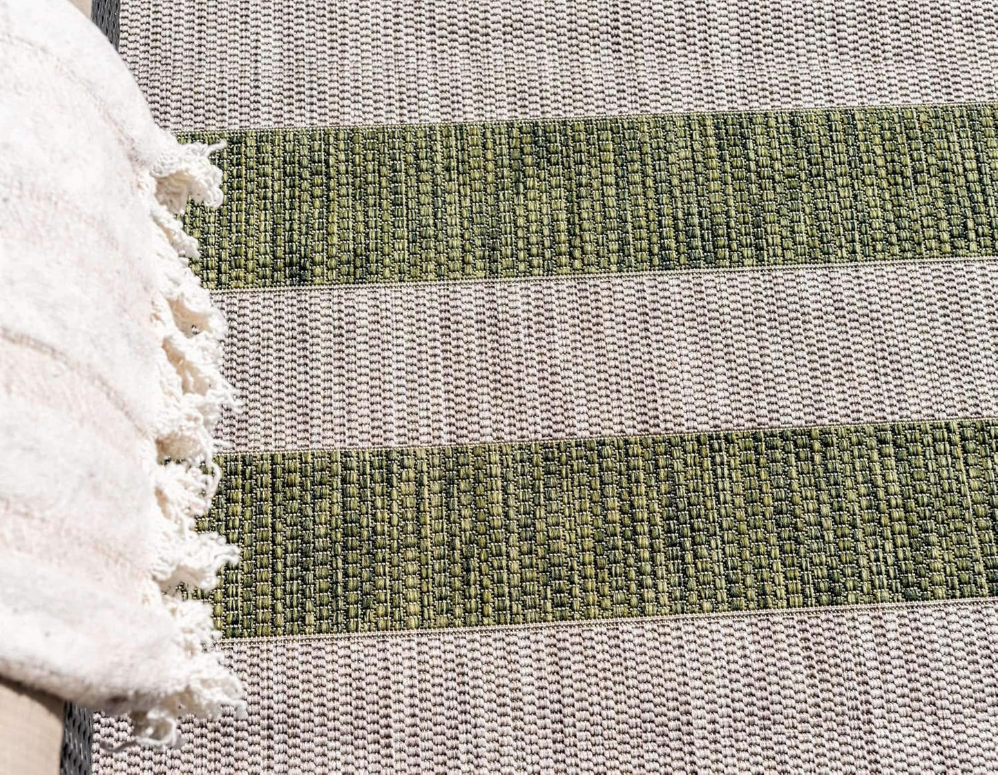 Unique Loom Outdoor Striped Collection Area Rug - Distressed Stripe (9' x 12' Rectangle, Green/ Gray)